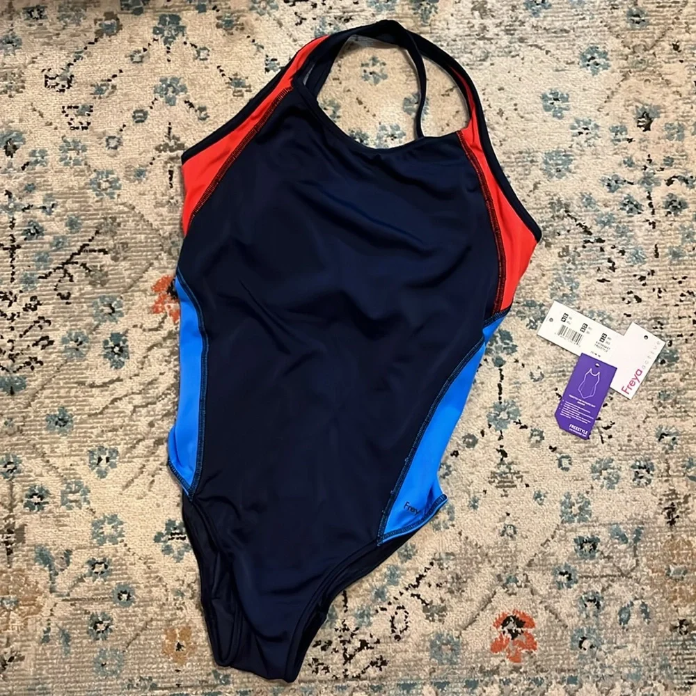 New Freya Freestyle Underwire One Piece Swimsuit 30I - Picture 5 of 16